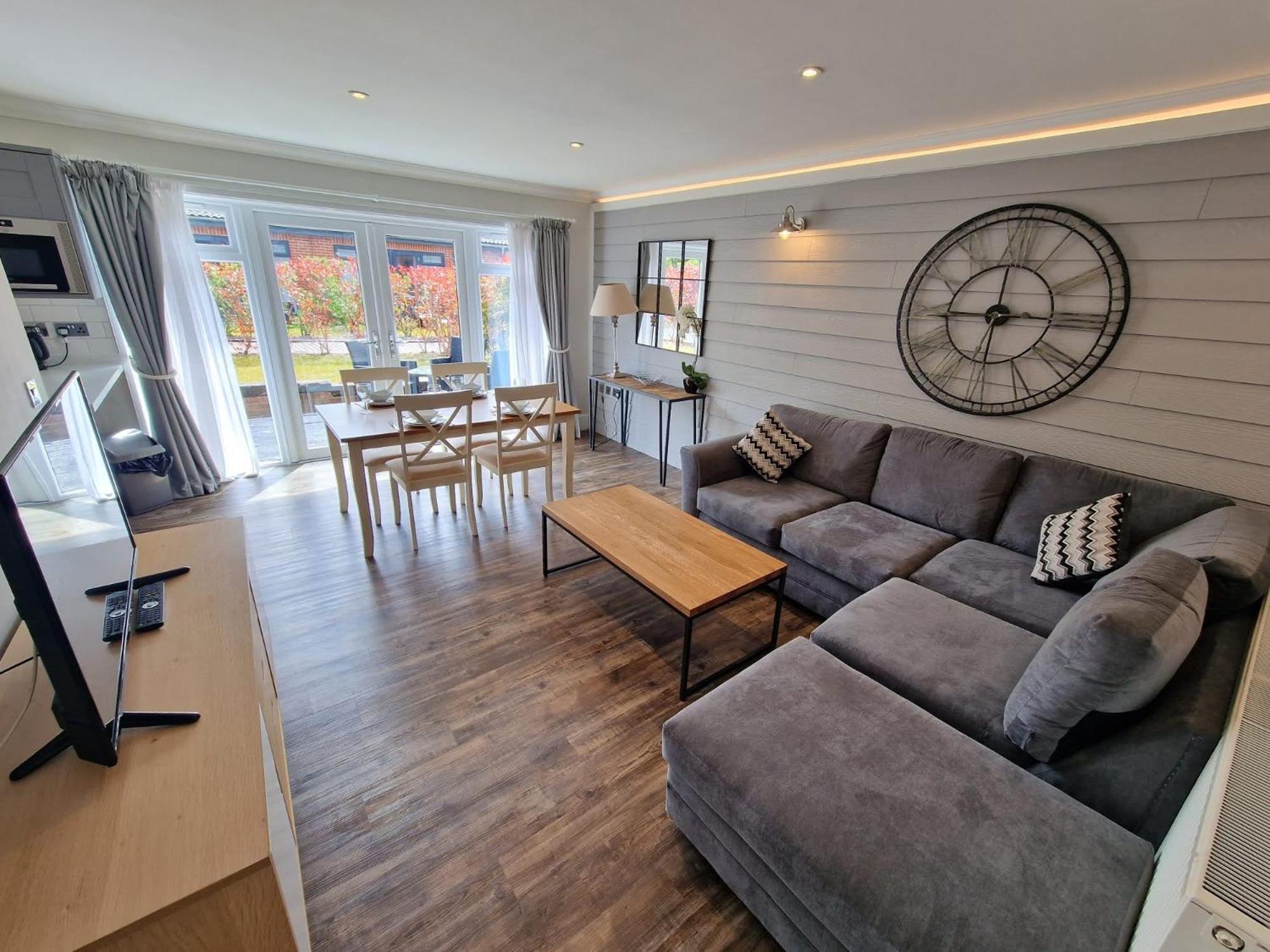 The Lakes Rookley Exterior foto Interior of a static